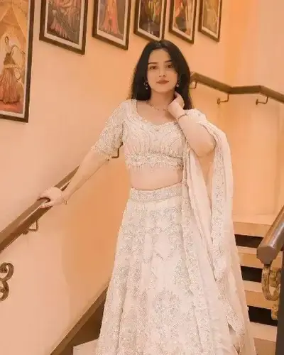Escort Ganeshpeth
